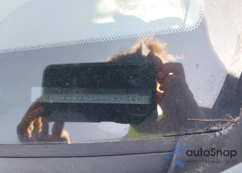 2003 Toyota Camry Le from USA, damaged, VIN 4T1BE32K33U744680